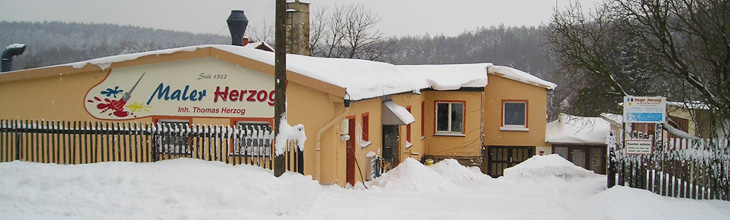 Das Firmengebäude von Maler Herzog in Rabenau OT Oelsa